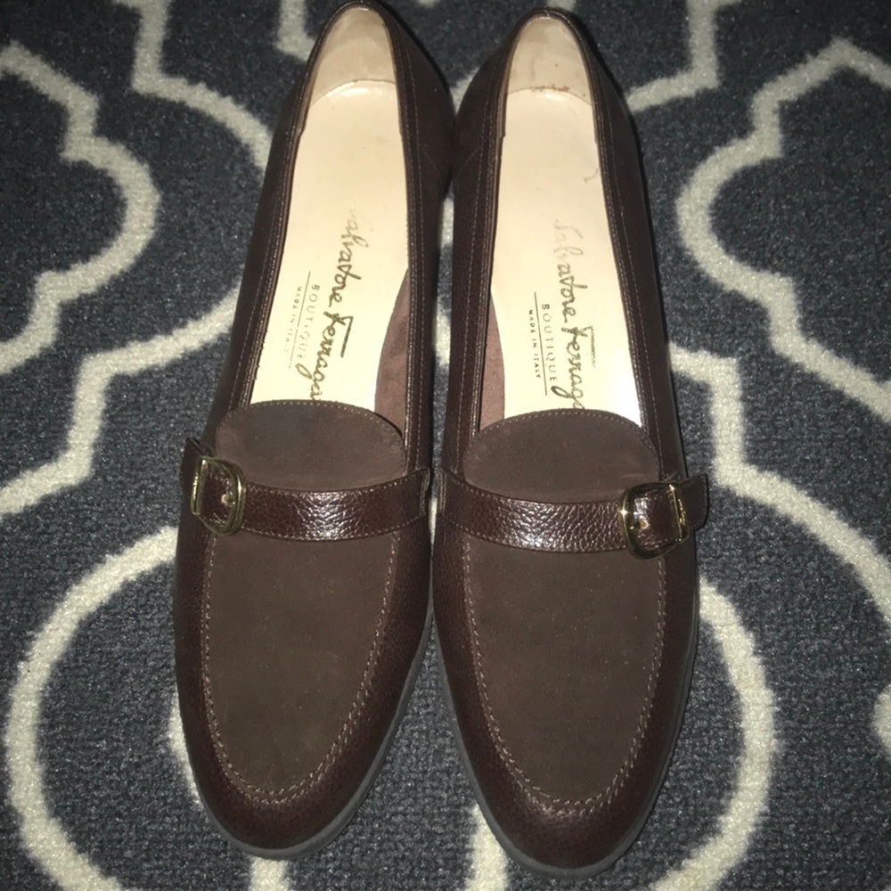 Shoes - Picture 2 of 3